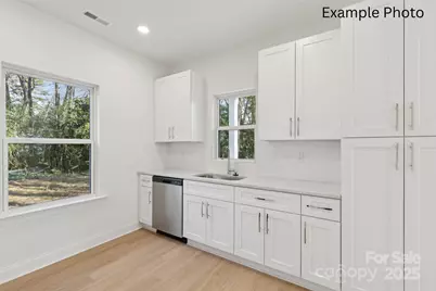 5395 Toano Road, Charlotte, NC 28215 - Photo 6