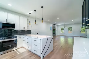 253 Eagles Eye Dr, Hendersonville, NC 28792 - Photo 8