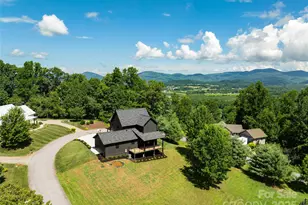 253 Eagles Eye Dr, Hendersonville, NC 28792 - Photo 38