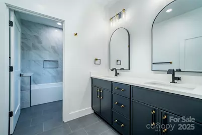 253 Eagles Eye Drive, Hendersonville, NC 28792 - Photo 20