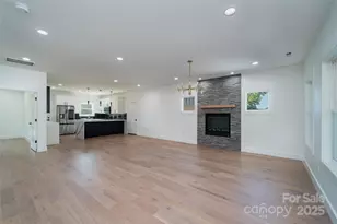 253 Eagles Eye Dr, Hendersonville, NC 28792 - Photo 6