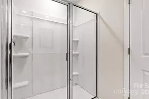 5 Caroline Vly Ln, Hendersonville, NC 28792 - Photo 20