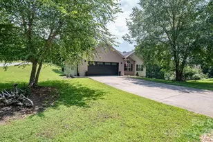 5692 Marblestone Dr, Granite Falls, NC 28630 - Photo 2