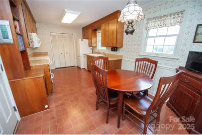 312 Lister Road, Landrum, SC 29356 - Photo 14