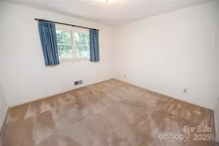 312 Lister Rd, Landrum, SC 29356 - Photo 26