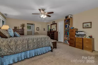 31 Mark Twain Road, Asheville, NC 28805 - Photo 22