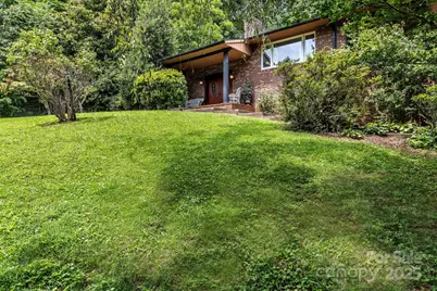 31 Mark Twain Road, Asheville, NC 28805 - Photo 2