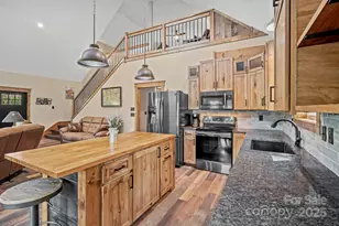 211 Wimbledon Ct, Leicester, NC 28748 - Photo 12