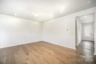 9213 Widden Wy, Charlotte, NC 28269 - Photo 4