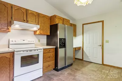 110 Pinellas Lane, Waynesville, NC 28785 - Photo 18