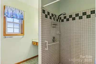 110 Pinellas Lane, Waynesville, NC 28785 - Photo 28