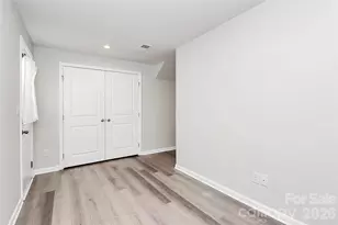 6320 Cutwater Cir, Charlotte, NC 28269 - Photo 8