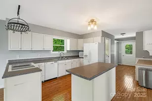 95 Friendship Rd, Burnsville, NC 28714 - Photo 8