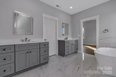 79 Scott Meadows Drive, Asheville, NC 28806 - Photo 28