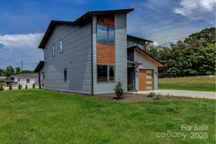 79 Scott Mdws Dr, Asheville, NC 28806 - Photo 4