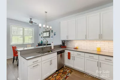 37 Thornes Lane, Asheville, NC 28805 - Photo 14