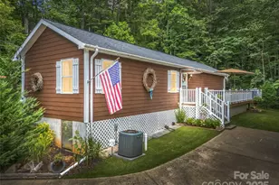 479 Camp Hill Rd, Lake Lure, NC 28746 - Photo 2