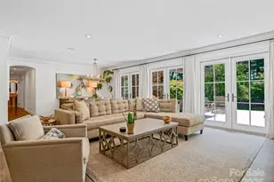 13 Robinhood Rd, Asheville, NC 28804 - Photo 12