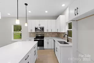 7813 Casa Loma Rd, Charlotte, NC 28269 - Photo 26