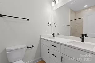 7813 Casa Loma Rd, Charlotte, NC 28269 - Photo 10