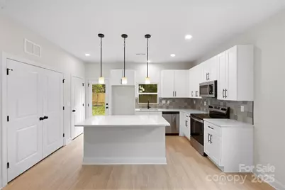 7813 Casa Loma Road, Charlotte, NC 28269 - Photo 6