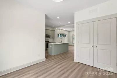 439 W Norment Avenue, Gastonia, NC 28052 - Photo 8