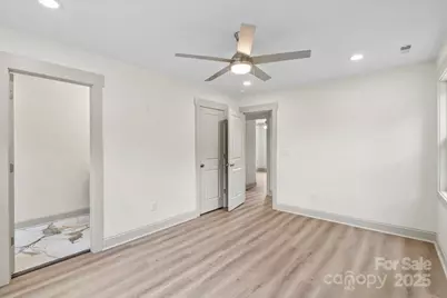 439 W Norment Avenue, Gastonia, NC 28052 - Photo 10