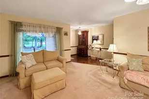 3245 15th St NE, Hickory, NC 28601 - Photo 6