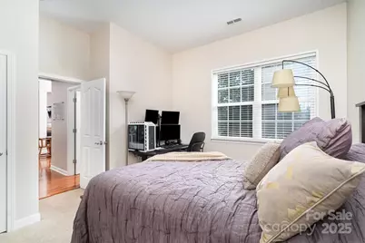2422 Orofino Court, Charlotte, NC 28269 - Photo 20