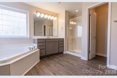 2422 Orofino Court, Charlotte, NC 28269 - Photo 28