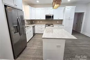 768 8th St NE, Hickory, NC 28601 - Photo 8