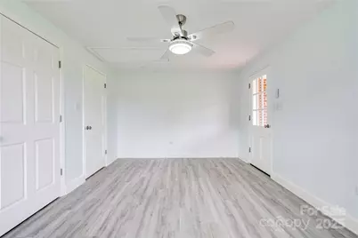 245 E College Avenue, Shelby, NC 28152 - Photo 22