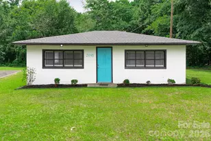 2091 & 2095 Catawba River Rd, Fort Lawn, SC 29714 - Photo 2