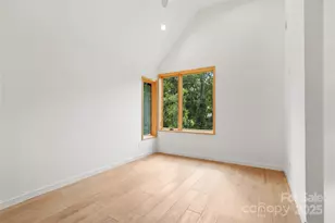 43 Waynesville Ave, Asheville, NC 28806 - Photo 30