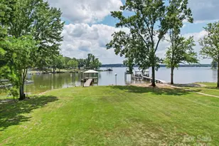 2364 Lakeside Dr, Liberty Hill, SC 29074 - Photo 2