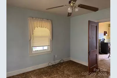 164 N Mitchell Avenue, Bakersville, NC 28705 - Photo 12