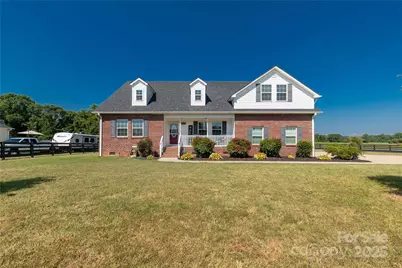 1302 Bryson Creek Drive, McConnells, SC 29726 - Photo 2