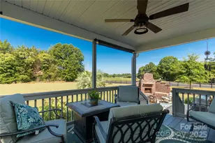 1302 Bryson Creek Dr, McConnells, SC 29726 - Photo 12