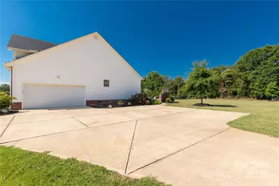 1302 Bryson Creek Drive, McConnells, SC 29726 - Photo 6