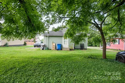 605 N Piedmont Avenue, Kings Mountain, NC 28086 - Photo 36