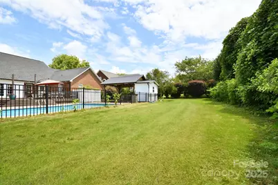 2914 Weatherfield Drive, Lincolnton, NC 28092 - Photo 42