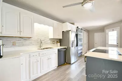 2914 Weatherfield Drive, Lincolnton, NC 28092 - Photo 14