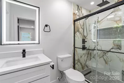 1420 Lakedell Drive, Charlotte, NC 28215 - Photo 30