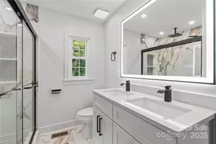 1420 Lakedell Dr, Charlotte, NC 28215 - Photo 32