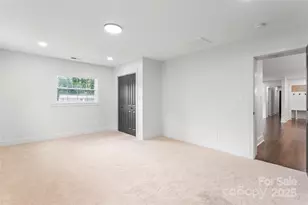 1420 Lakedell Dr, Charlotte, NC 28215 - Photo 36