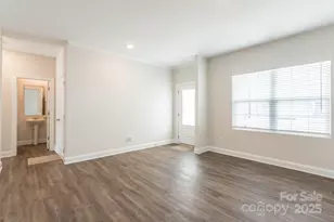 104 Sandypark Ct, Troutman, NC 28166 - Photo 2