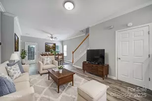 13719 Singleleaf Lane, Charlotte, NC 28278 - Photo 8