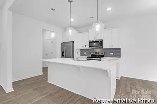 643 Wabash Ave, Charlotte, NC 28208 - Photo 8