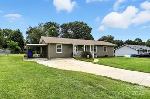 952 30th St NE, Conover, NC 28613 - Photo 4