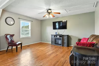 952 30th Street NE, Conover, NC 28613 - Photo 12